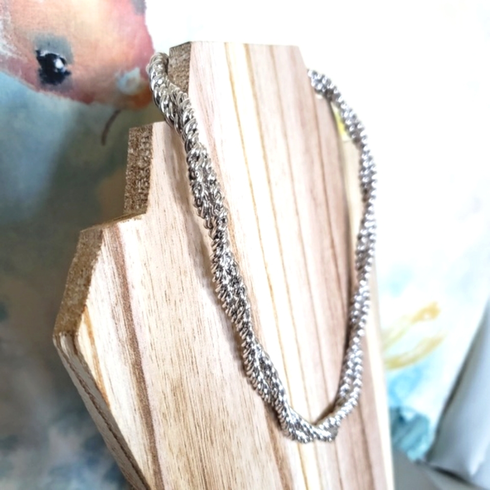 Monet signed double twist necklace